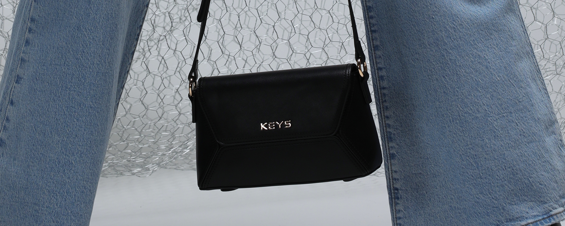 Borsa tracolla Keys nera